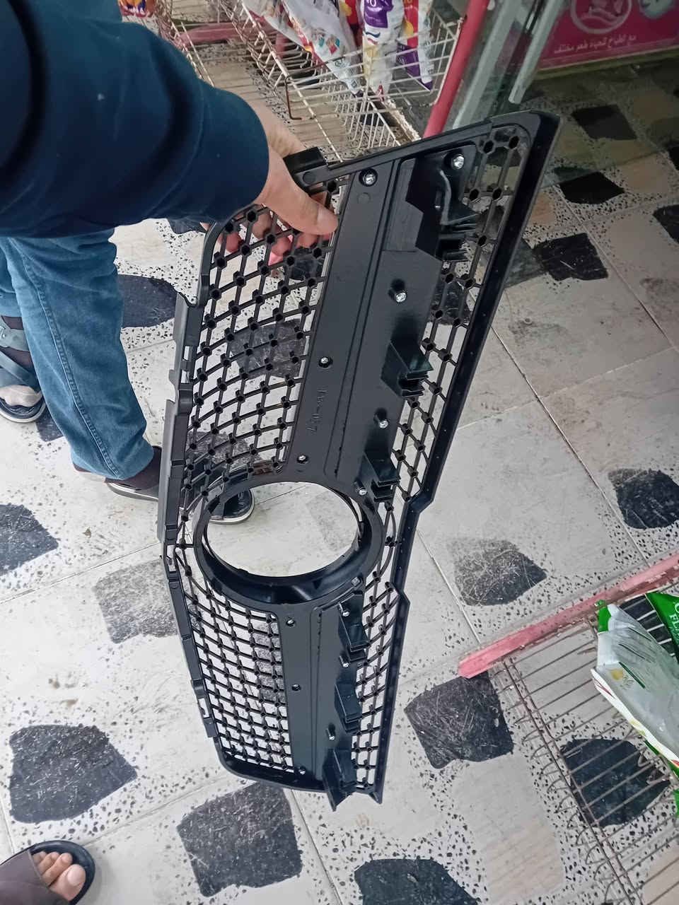 🚗 شبك أمامي ستايل مرسيدس (Diamond Sport)

✨ يضيف شكل رياضي وفخم لسيارتك✨ تصميم شبكي مميز مع مكان للشعار✨ خامة قوية (ABS + كروم) مقاوم للحرارة✨ تركيب سهل بدون تعديل كبير

📦 مناسب للسيارات القابلة للتعديل (يرجى التأكد من المقاس والموديل)

💰 السعر:75,000 دينار (قابل للتفاوض)

📍 التوصيل متوفر📞 للحجز خاص


**إذا كنت صاحب هذا الإعلان وتريد حذفه لأي سبب، رجاءا أرسل رسالة إلى الدعم الفني**