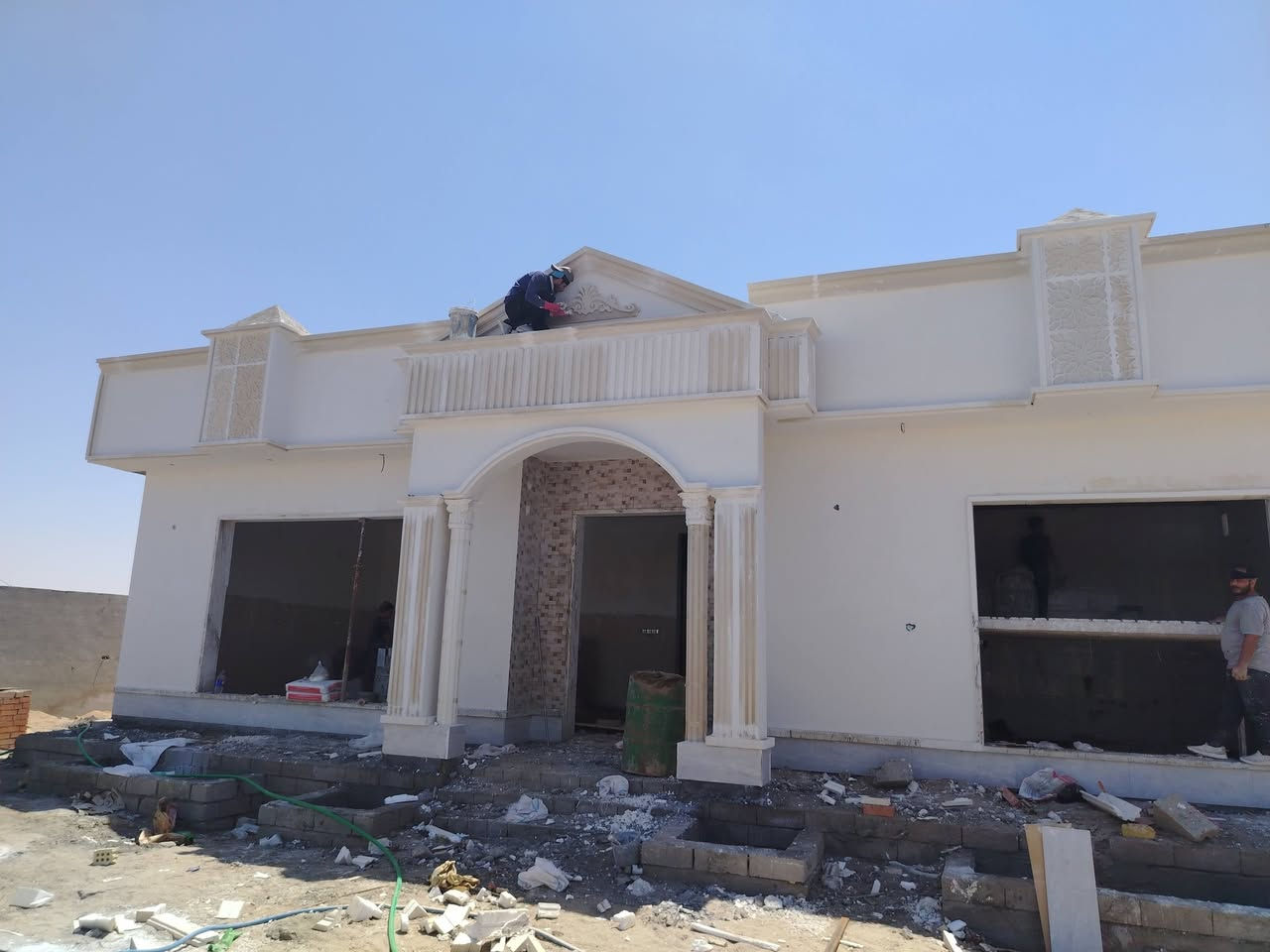 شغل واجهات بإدارة أياد الدليمي لبخ وطلس وصبغ ***********
