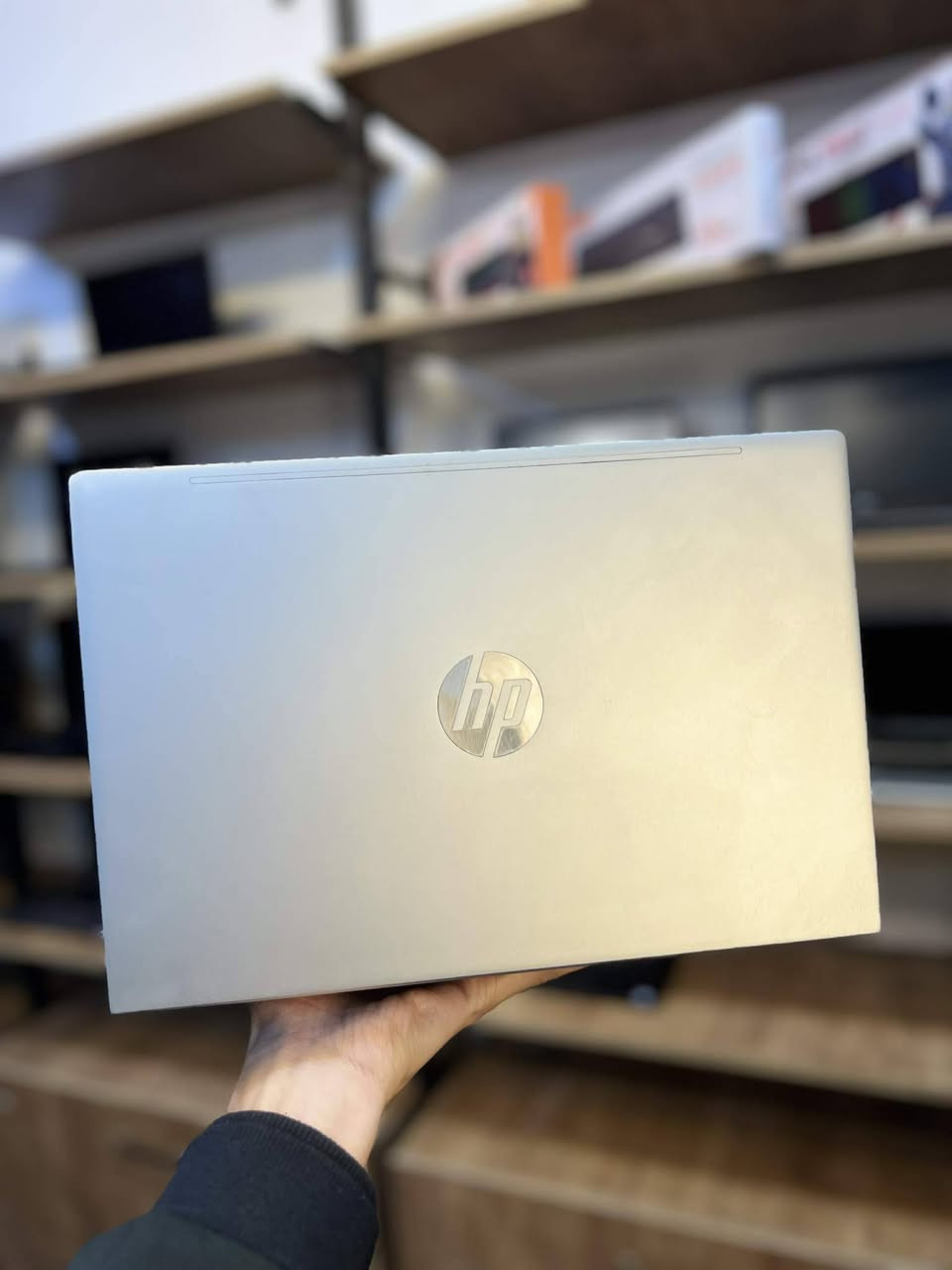 للبيع hp
Core i5  جيل 11 
رام 8 
هارد 256ssd 
اللابتوب نظيف كلش 
سعره 290الف 
***********
