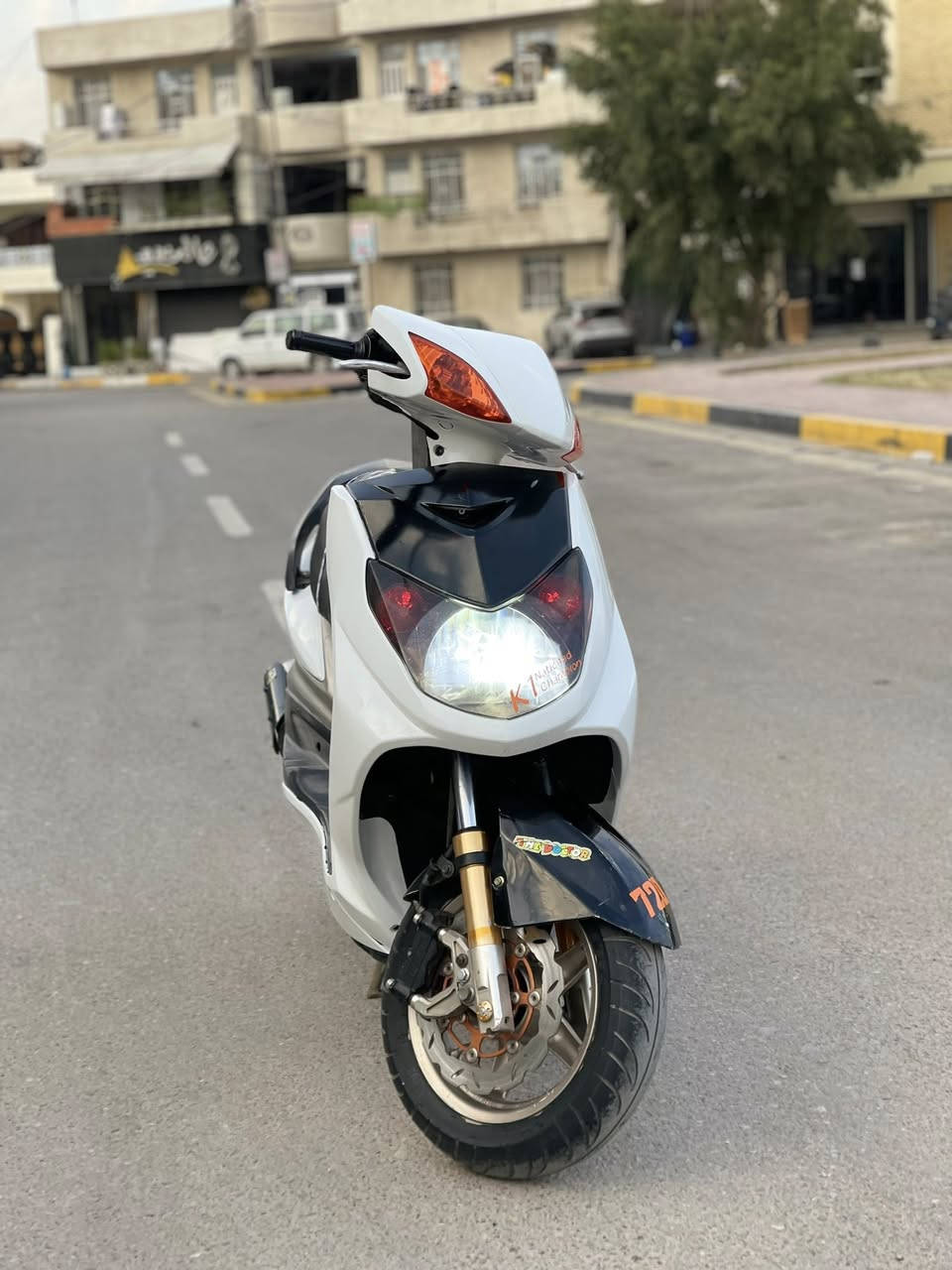 سلام عليكم سكنس فحل للبيع او مراوس دراجه كلش حلوه بوشه58ونص كلجات رياضي صالنصه بوري عدل صدر وفج وصينيه رياضي هاوزن رياضي لايت عالي ناصي زنون شلعه معدل نكره سلف بكل وقت باقي تفاصيل خاص او اتصل مكاني بغداد الاعضميه رقمي***********
