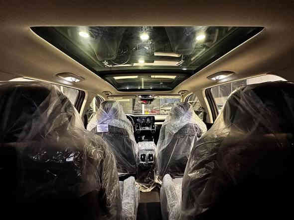 للبيع / كيا سورينتو

KIA SORENTO 2021

اللوحات : أربيل (22) / تحويل أو وكالة بضمانة الشركة الضرر: تبديل وصبغ البنيد فقط .

الموديل: 2021

الفئة : EX

2,5L / Turbo :حجم المحرك اللون: ذهبي .

المفتاح: بصمة عدد 1 .

عداد المسافة:47 الف ميل.

5XYRH4LF2MG032617 (VIN)

مواصفات اخرى

(مقاعد جلد اسود ، تبريد قطعتين ، صاجات داخليه , تدفئة كشنات ، سلايت سقفي كبير ، صندوق كهربائي ، شبك أمامي كروم ، لايت و كشاف LED ، كاميرا خلفية ، شاشة كبيرة ، ويل كب حجم inch 18 , حساس الزوايا العمياء ، اشارات برتقالية ضمن المري الجانبية ، رادار أمامي خلفي )

السعر: (245) وبيه مجال ويدلل عليه 

للتواصل ***********☎️📞2 النجف
