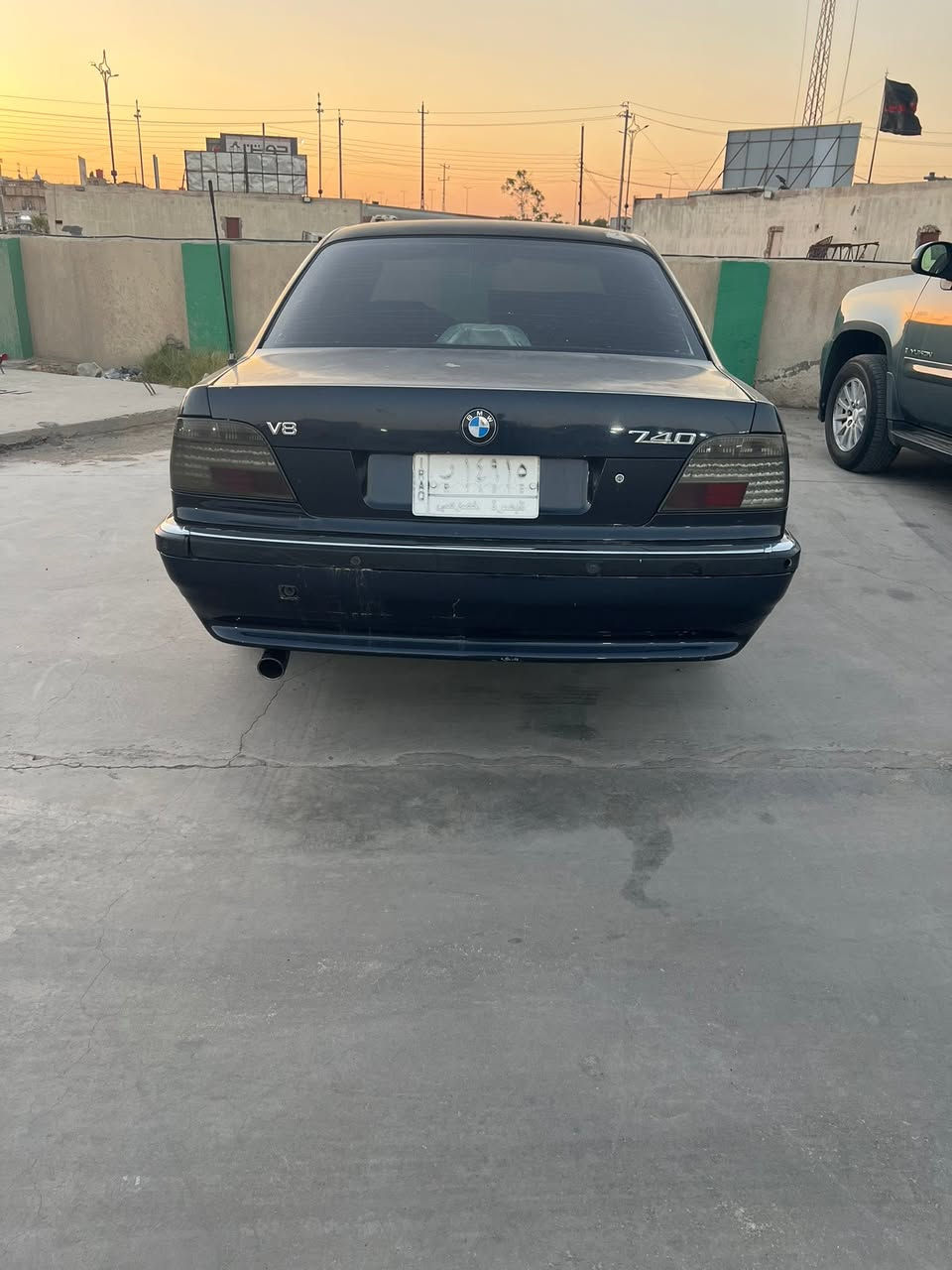 سلام عليكم بي ام خفاش موديل 96محدثه 2000رقم بصره تحويل مباشر سنويته منتهيه 740اصل 8ستندر سياره كير مكينه تبريد خير من الله تخم تاير جديد علمن السايره بيه جراد بل بنيد وا القماره علمن السياره مطلوبه غرامات مروريه 700الف بيع مستعجل بسبب ضرف معين السعر 55وا بيه مجال وا تنزل الغرامات من سعرها مكان السياره بصره الاستفسار اتصال عله هاذه رقم ***********
