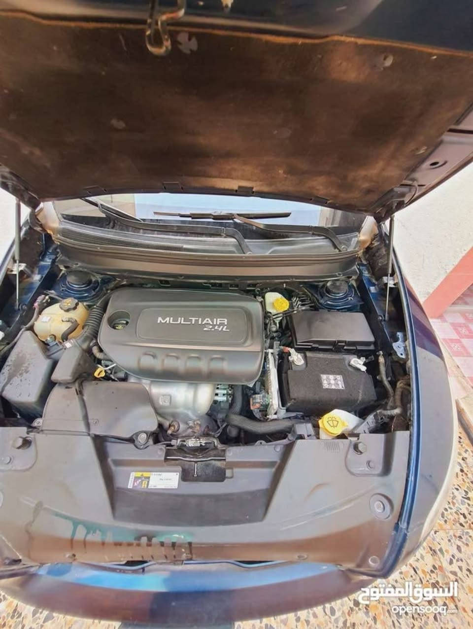 السلام عليكم جيب شيروكي لاتيتيود  بزون ٤ سلندر موديل ٢٠١٨  رقمها نجف حره بيه بس صبغ دعاميه وجاملك الحادث بالصوره موجود السياره جاهزه الرقم *********** السعر ١٢٠العنوان البصره كربلاء, العراق
