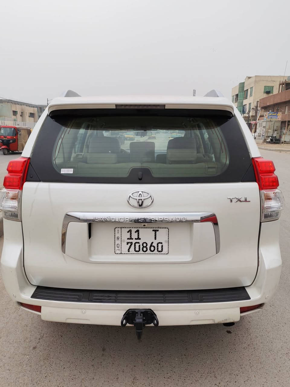 برادو 2011 خليجي مكفوله كفالة عامة لا ضربه ولا صبغ فقط بارد في جاملغ الامامي السونار في المنشور لون ابيض لؤلؤي
السعر 210$وبيه مجال حك جيه بسمي شخصيآ
مواصفات نص فول مكينه ٢٧٠٠ شاشه كبيره اندرويد تبريد لمس ثلاجه داخليه مري شفط تحكم ستيرن كامره خلفيه نضام ايكو اقتصاد بانزين مانع الانزلاق حساسات خلفيه اشاير بلمري ٧ راكب ٣قطع تبريد فورويل درايف داخل بيجي وبيها مواصفات اكثر سياره ماشيه ٢٨٦ سياره رقم بغداد جديد هزه وفحص جدد سنويه ٢٠٣٠ تحويل ثاني يوم عنوان بغداد 
للستفسار ***********
