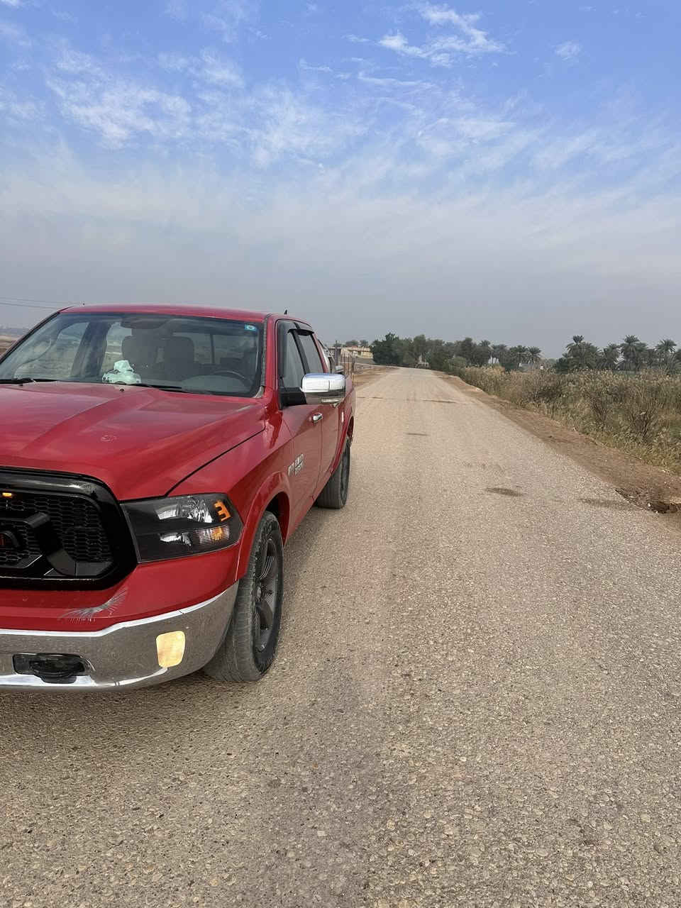 دوج رام موديل 2018 حادثه جاملغ وبنيد بدون دواخل فول عده الفتحه باب طويل وبدي قصير فور ويل محرك هيمي 5700 سياره جاهزه ماشيه 38 الف ميل رقم بصره   جديد بسمي سعره 190 وبيه مجال لتصال *********** مكاني ميسان
