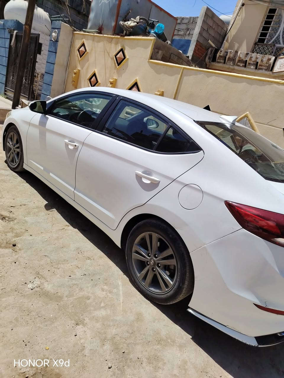 السلام عليكم النترة ٢٠١٨ وارد رقم بغداد بيهة صبغ ٤ قطع اثر تكشير بدون لا ضرر ولا تعديل مواصفات نص فول 
مكينة كير مكفولات صدر علة وضع الشركة ماشية ١١٦ 
تبريد منضومة كاملة قبل سبوع شديتهة 
للبيع او مراوس بكورلا السعر ١١٠قابل للتفاوض هاتف 
*********** مكاني ديالى بعقوبة
