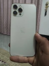 آيفون ١٢ برو ماكس • ٢٥٦ • بطاريه ٨٠