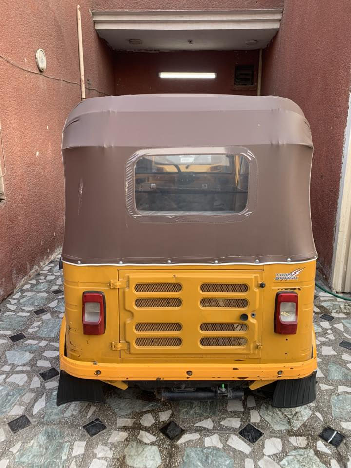 السلام عليكم تكتك موديل 20 شهر 9 مكينة خير من الله كهربائيات كلها شغاله  اللغود بيها شخوط واحد بي ظربة خفيفة ترجع ع بارد وبيها ضربة جوة البكلايت راجعة ع بارد  تكتك خير من الله شغل وطلع 
 ***********واتساب
‭٠٧٧٣ ١٠٦ ٥٩٨٠‬
