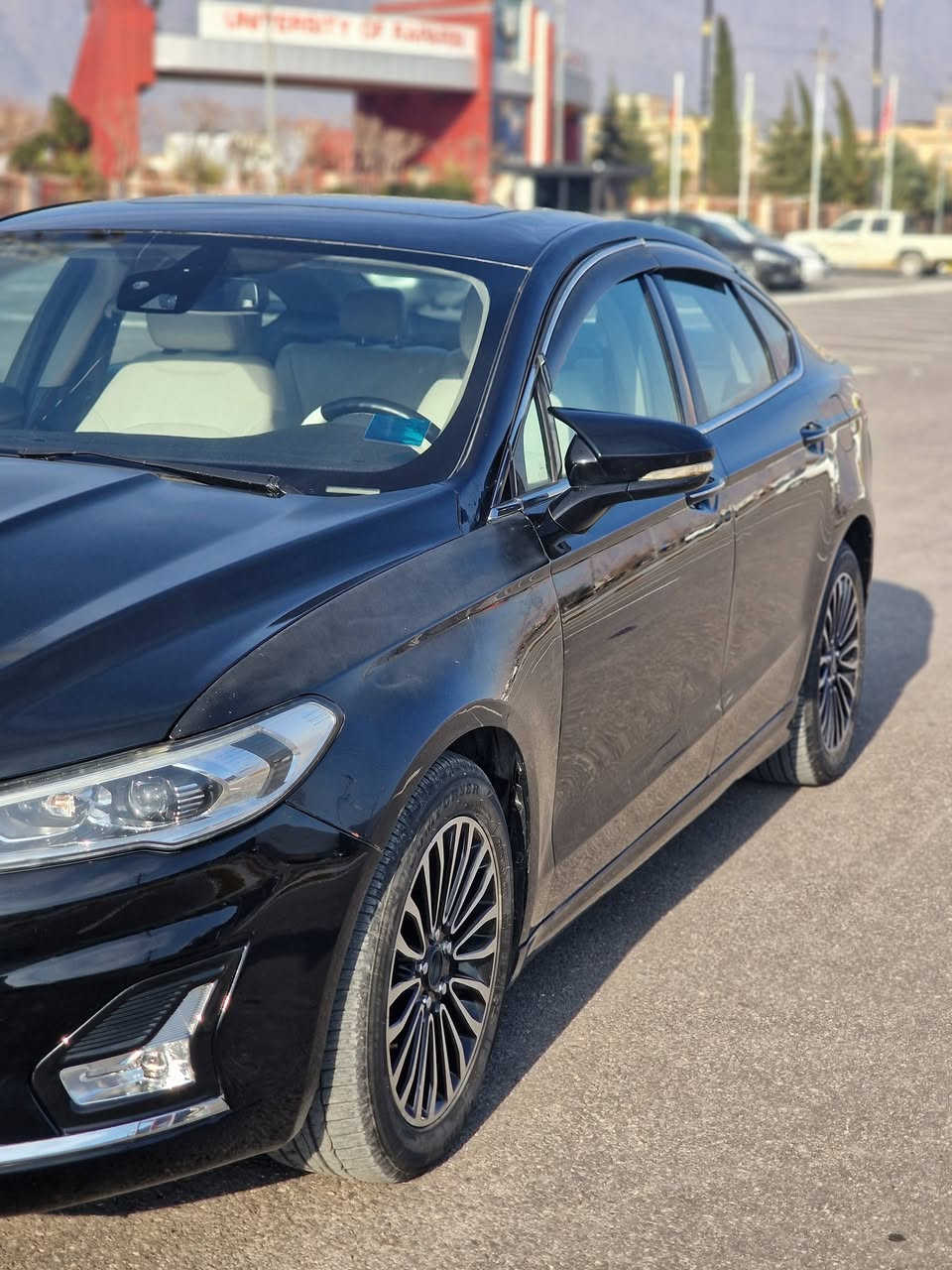 فۆرد فیوژن ٢٠١٩ SEL 1.5L
جۆری سەیارە / فۆرد فیوژن ٢٠١٩
 ڕەقەم/ بغداد (سەنەوی پلاستیک)
بۆیاخ / بۆنیت و یەک چەمەلاغ
جۆری مەکینە/ ١.٥ لیتری تۆربۆ
مواسەفات/ کوشن کارەبا و خەزن و هیتەر، سلاید، لایت تیتانیۆم، تبرید مرکزی، خەتی جادە، کامێرا...هتد

نرخ/ ٨٥ گەڵاو معامەلە

ژ.م/ ***********__ ***********

شوێن/ ڕانیە
تێبینی/ ئەگەر موشتەری پەیوەندی بکە. جوابی کۆمێنت نادەمەوە لەگەڵ ڕێزدا
