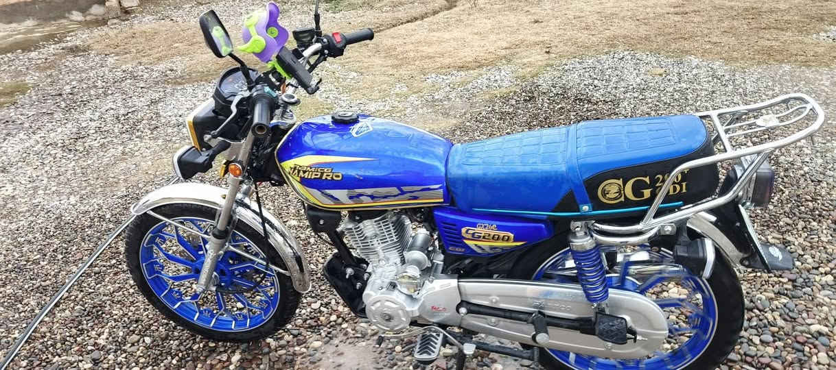 السلام عليكم نامي برو 2025 محرك 200cc ما مخلي صبانه عليها كلشي بلادي مستخدم شهر فقط استخدام شخصي يعني مماشي هواي ولا داخل اي صيانه كلشي بيها بلادي نشاط فول شلعة معدل   السعر 750 بي مجال قليل الأتصال عل رقم وبي واتساب ***********
