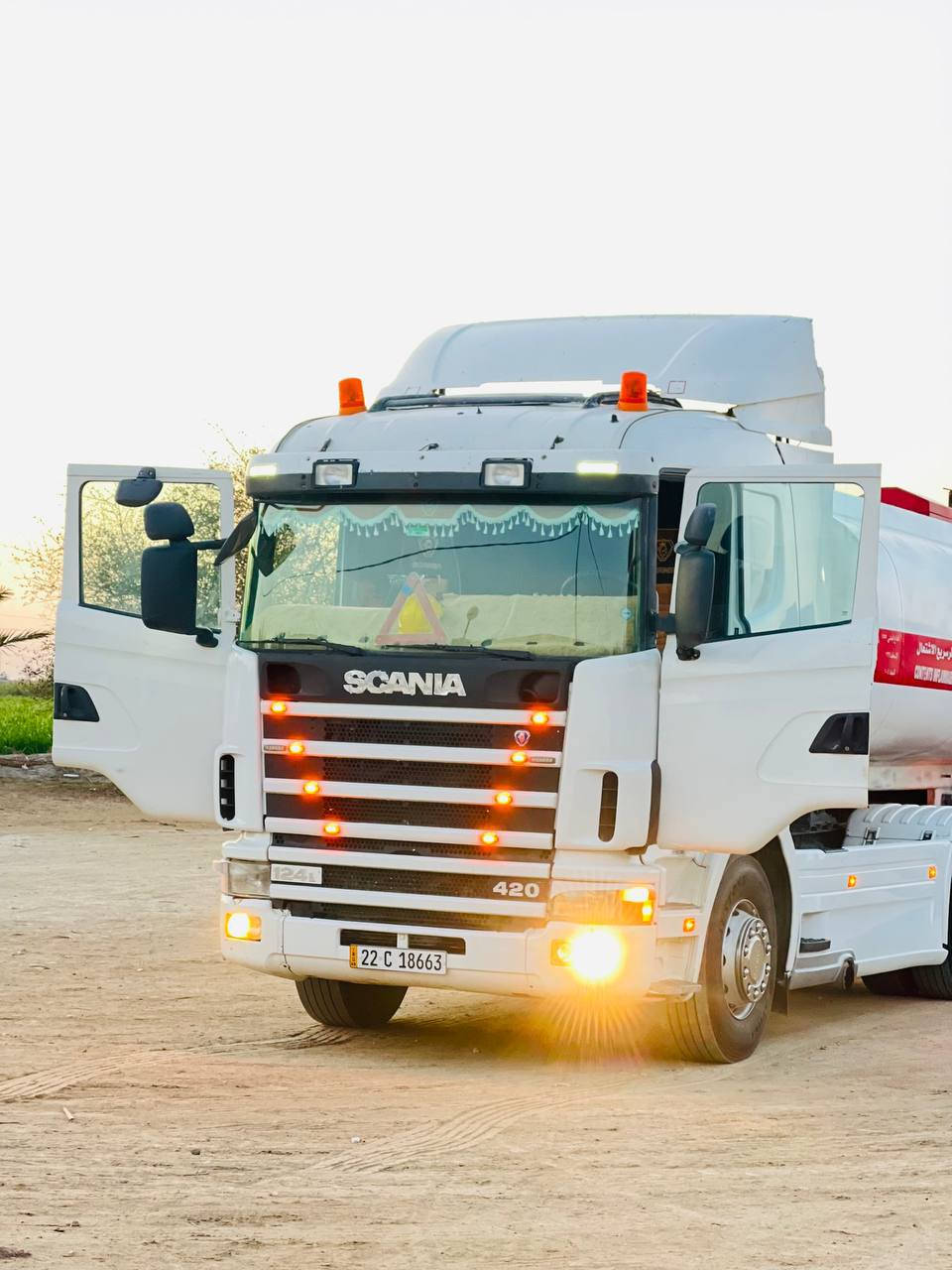 سلام عليكم للبيع سكانيه
موديل ٢٠٠٤مكينه أنجكتر لاتبخير ولاتنقيص

كيره ٣/٣

تانكي شاكر ١٢

تخم تاير راس وعربانه 

تبريد تدفئه 

جي بي اس 

طوناج جديد 

تصريح أمني 

سياره جوه شغل 
رقم أربيل سنويه جديده تحول أو وكاله 
بسمي

مكان ناصريه /***********
