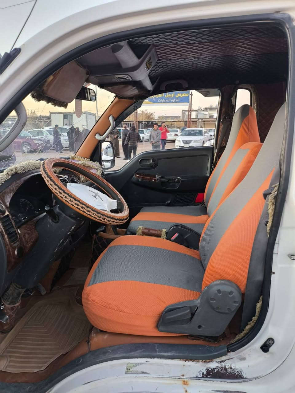 سلام عليكم كيه للبيع موديل ٢٠١١ شاصي مكفول سعر ٩٥ بيها مجال شي قليل رقم هاتف ***********
