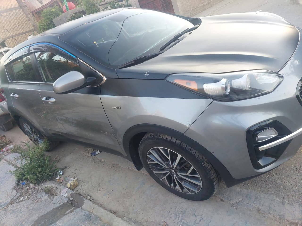 سبورتج امريكي موديل ٢٠ كلين بدون حادث
رقم واسط
محرك 2400..gdi بدون دوانز
١/فور ويل
٢/تدفئه بلكشنات 
٣/تحديد مسار
٤/سياقه اليه
٥/شاشه كبيره وكامره دواره
٦/ لد نهاري 
وبية بعد مواصفات / السعر 175 وبية مجال بسيط
للاستفسار الاتصال 
***********

