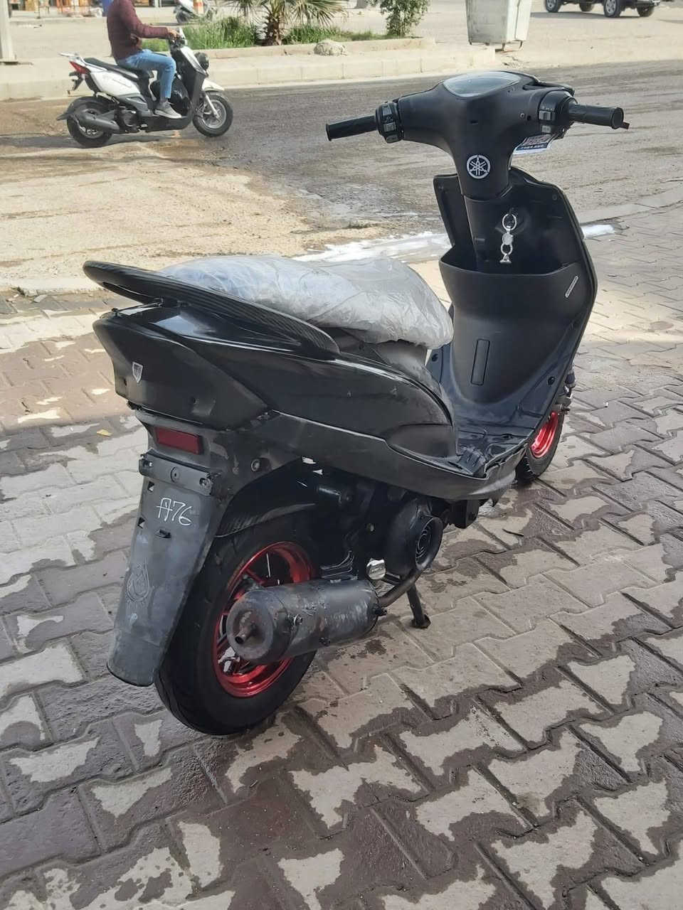 السلام عليكم دراجة ماكس عدلة للبيع
بوشة ٤٩ ابلاد مامفتوحة 
السعر ٨٠٠ وبيهة مجال للشراي 
الرقم *********** عمارة, ميسان
