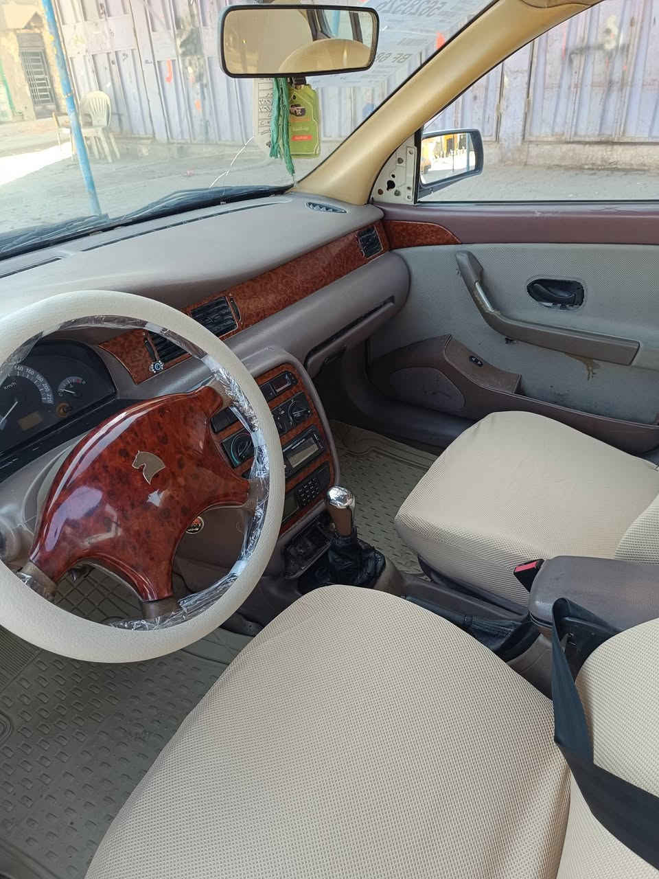 السلام عليكم سمند موديل 2013 سيارة مكفولة من التبديل والضربة كهربائياتها كلها شغالة رقم بغداد مكاني الديوانية 
السيارة مالكها بغداد عندي فقط عنوانه 
السعر 28$ 
رقم الهاتف / ***********
الشراي يتصل
