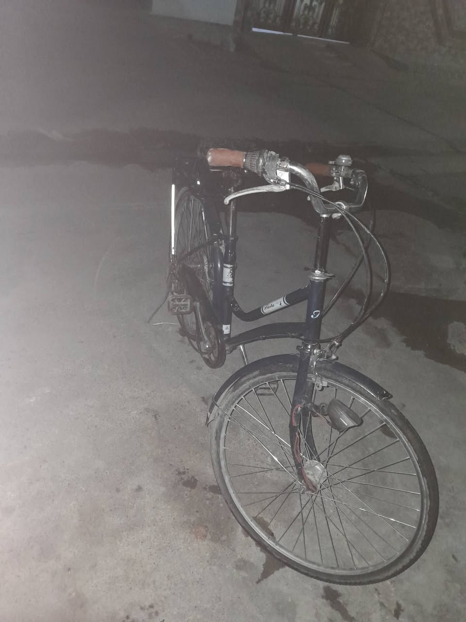 للبيع السعر 80 بي مجال بصيط باسكيل نضيف معليك بل صور كامرتين  ضعيف


**إذا كنت صاحب هذا الإعلان وتريد حذفه لأي سبب، رجاءا أرسل رسالة إلى الدعم الفني**