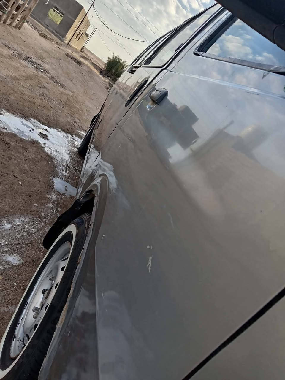 السلام عليكم سياره بريجو للبيع سياره جاهزه كير واكسن توني شادهن ومحرك دوني مجفته دواخل نضيفه دشبول جديد كهربايات كله شغاله رقم بغداد مديل 2002 تواير تغم كامل جديد كبل سبوع شادهن /لسعر 1005 وبيه مجال بصيط / رقم ***********
