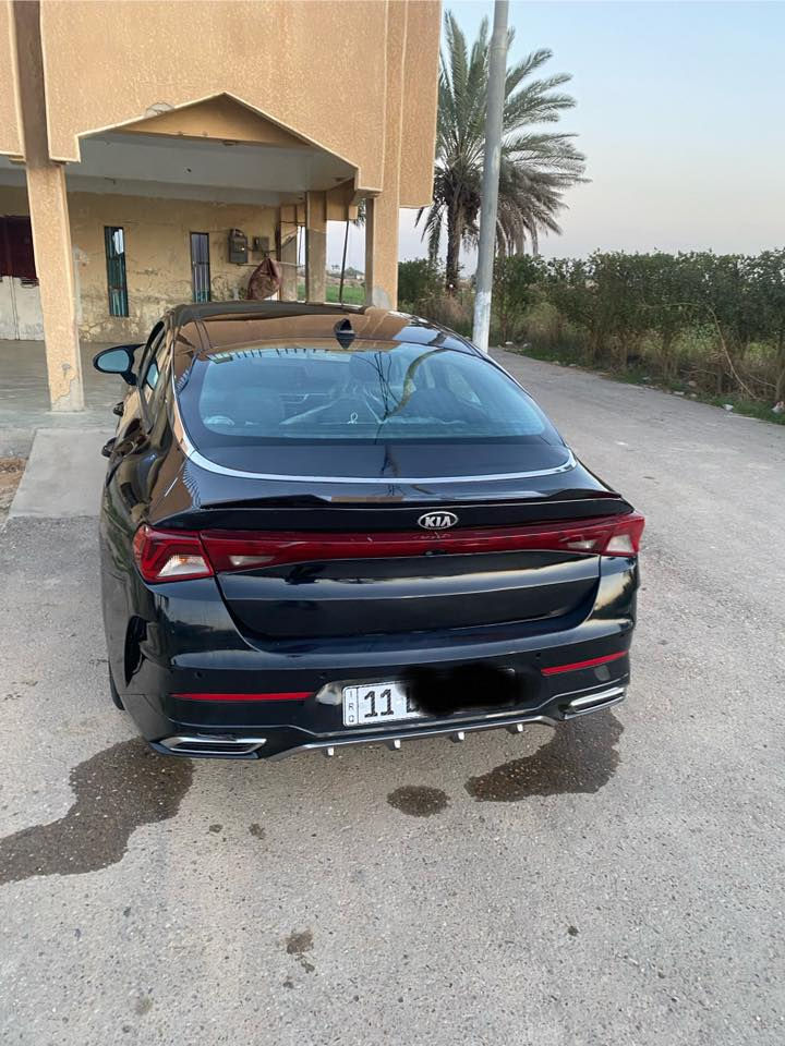 نص فول K5 2021
محرك 1600تيربو سياره اقتصاديه 
بصمه حساسات جانبيه 
محرك وكير فول  رقم بغداد بأسمي تحويل ثاني يوم 

حادثها قص جاملق الخلفي وصبغ حزام 

السعر 110 وبيها مجال 

للاتصال ***********
