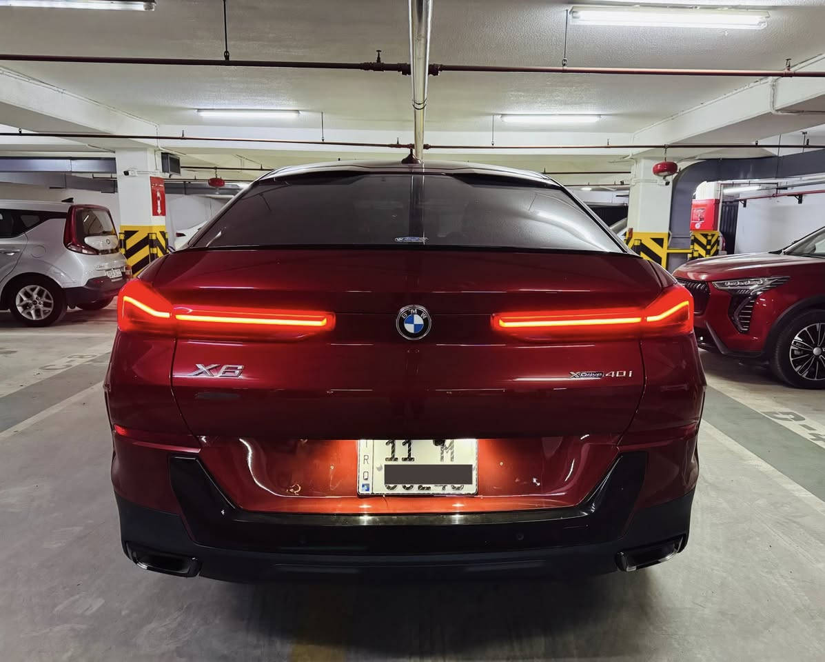 🚘 للبيع
BMW X6 40 i ( 2023 )

▪️ وارد أمريكي – قطعة واحدة صبغ
▪️ رقم بغداد
▪️ الممشى: 46 ألف ميل
▪️ المحرك: 6 سلندر تيربو
▪️ السعة: 3000 CC
▪️ السيارة مغلفة بالكامل PPF

✨ المواصفات:
✔️ سقف بانوراما
✔️ مقاعد جلد كهرباء مع ميموري
✔️ تدفئة كراسي + حافظات أكواب
✔️ داتا شو
✔️ بصمة تشغيل وبصمة جميع الأبواب
✔️ كاميرات 360 درجة
✔️ جنطة خلفية كهربائية
✔️ لايتات LED أمامية وخلفية
✔️ نظام قيادة ذكي ومساعدات أمان متقدمة
✔️ تحكم مقود متعدد الوظائف
✔️ نظام صوت فاخر
✔️ مرايا كهربائية قابلة للطي
✔️ مكيف أوتوماتيك متعدد المناطق

🔹 السيارة نظيفة وجاهزة للاستخدام

📞 للتواصل ***********
