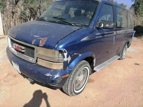 سلام عليكم فان استرو البيع رقم بغداد خصوصي بسمي  موديل ٩٨ سياره جاهز تخم تاير مكينه كير كهربائيات بس عوزه ملاحضات بصيطه سعر ٣٣ قفله مكاني بغداد ***********
