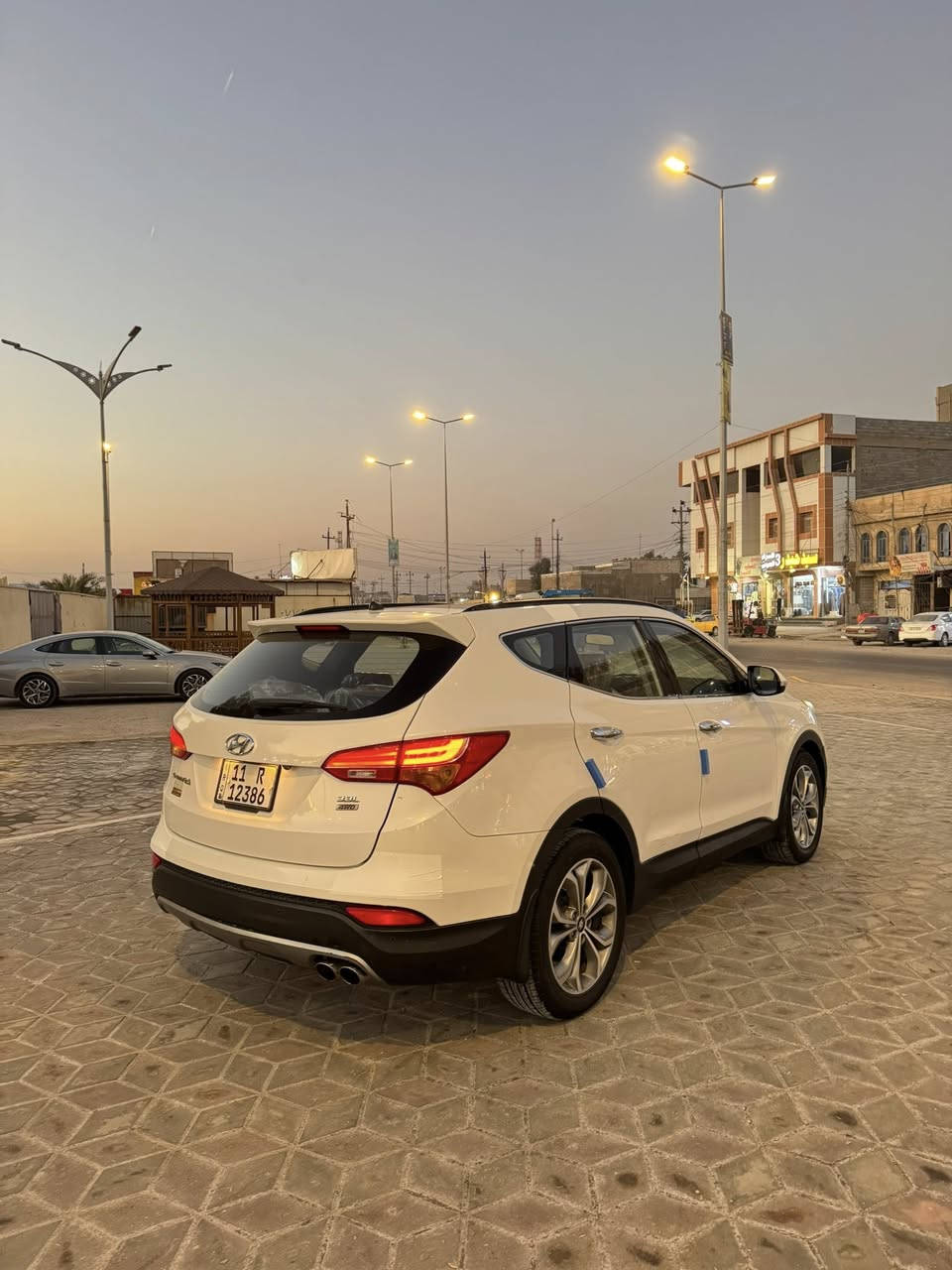 سلام عليكم شباب سنتافي مديل 2015 البيع او مراوس سياره خليجي فول  موصفات بصمه بنورما سيد بريك بصمه كشنات جلد مشمشي كرسي كهربائي رقم جديد بغداد كفاله صبغ ضربه سياره جاهزه الاخير ما ذب عليه فلس مكينه سته سلند  كفاله كير كفاله مري شفط ترحيب يدات ألد خلفي حساس خلفي جديده معنى كلمه ماشيه 160 الف سعر 175 بيه مجال الطيبين الاستفسار ع هاذه رقم *********** العنون بصره
