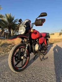 بوكسر موديل 22 دراجه كلش حلوه ونضيفه  دراجه كلشي بيه شغال  تايرات  تخم...