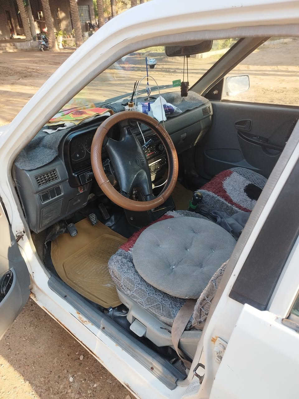 سايبه البيع موديل ٢٠١٠رقم ***********
