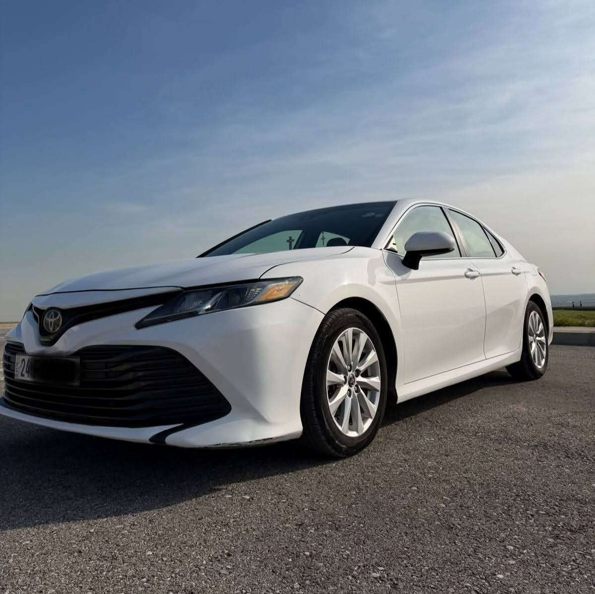 كامري وارد أمريكي كلين
موديل 2019
فئة LE
اللون أبيض
رقم السيارة دهوك
سيارة نظيفة حيل مال بيت متوازي ابيعهة عندي ضرف خاص 
بالعافية اللي ياخذهة 

سنوية جديدة
المسافة المقطوعة 65 ألف مايل
🔴 السعر 💵 علق يوصلك سعر السيارة ✅
للاستفسار:
***********
***********
#IraqCarsKd #كامري #تويوتا #سيارات_العراق #وارد_أمريكي #Camry #Toyota
