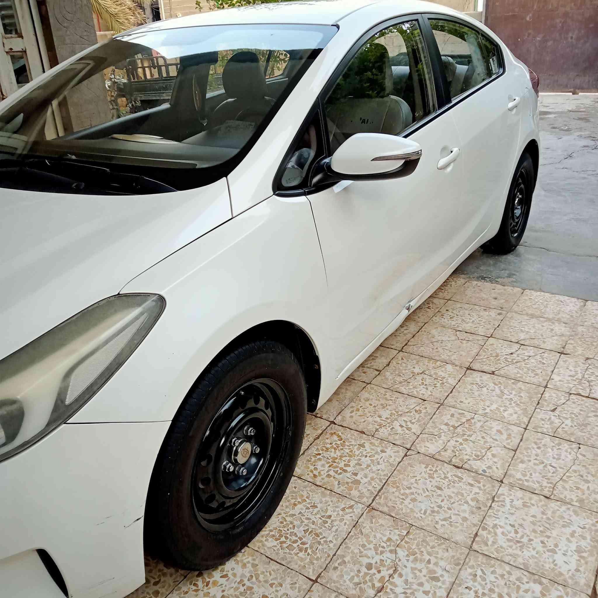 السلام عليكم كيا سيراتو 2017خليجي للبيع ‏‪ مكلف بلنشر ‏‪ رقم صاحب السيارة ‏‪0770 976 5002‬‏
