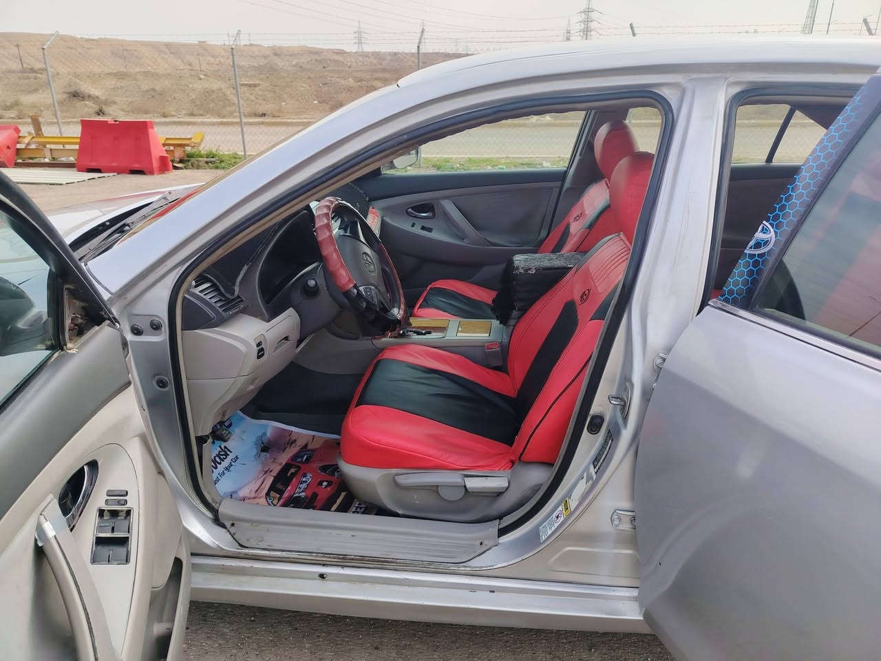 سلام عليكم كامري موديل 2008 محرك 2400مكفول فول الفول رقم بغداد سعرها 85 رقم ***********
