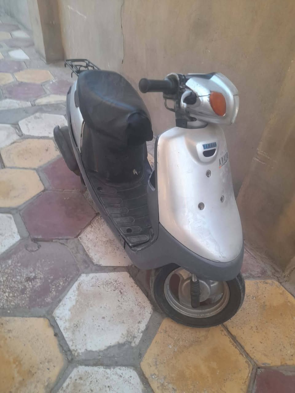 سلام عليكم دراجه للبيع قبل شهر ماخذه الدراجه حلوه مكينه جديده هيه عاطله يحتاج تبديل روله يعني ابيعلك كوم حديد يرادله ترتيبات السعر 150 مكاني كربلاء طويريج
رقمي للستفسار *********** او يتفضل خاص موجود طول اليوم
