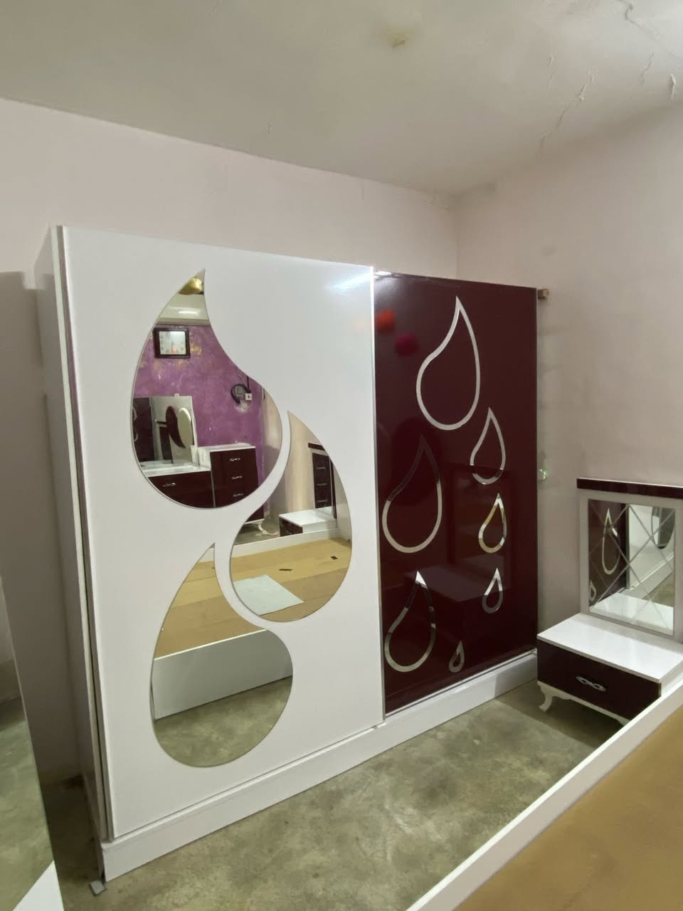 تركي 
7 قطع 
نضافة 75‎%‎ الى 80‎%‎
مكاني ديالى ناحية جديدة الشط 
سعر 325 يوجد توصيل فقط 
***********  واتساب
