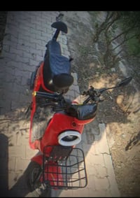 دراجه ار 9لبيع دراجه بس الشاشه واكفه بس  السعر 400 تواصل خاص  هاذ الرق...