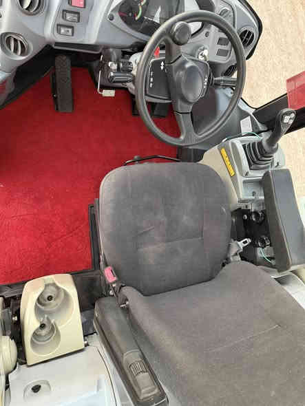 السلام عليكم شفل كاوسكي حجم 60 Z7 موديل 2021 دخول جديد للعراق شفل بحالة زيرو كسر كارتون العنوان واسط الصويرة***********
