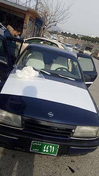 أوبل فيكترا • مكينة ٢.٠ • أربيل