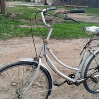 للبيع بناتي حجم 26 نضافه80% كامل بلادي ياباني ختومات عل لشه السعر55 وب...