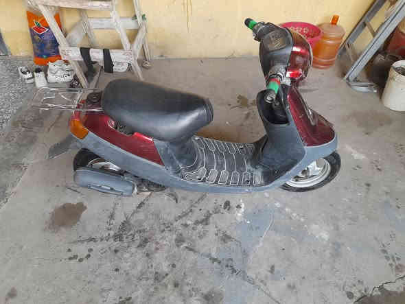 السلام عليكم بطة خطين للبيع شغالة نكره مكينه خير من الله مفتوحه شاصي بلاد السعر 175 وبيها مجال ***********
