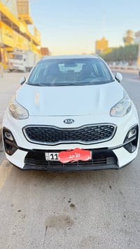 كيا سبورتج 1-موديل 2019 شكل 2020  2- وارد خليجي  3- رقم بغداد بسمي رقم...