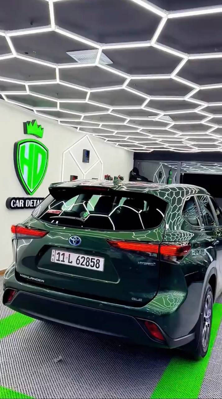 تويوتا هايلاندر موديل 2023 السيارة خليجيه مكفوله كفاله عامه فئة GLE هايبرد لون مميز السعر 345 العنوان كربلاء رقم الهاتف ***********
