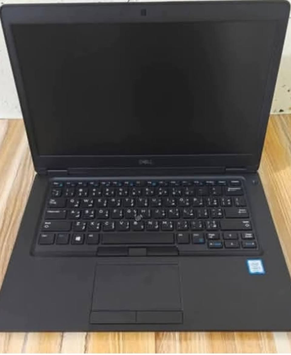 السعر 225
الابتوب الجيل الثامن ___Dell Latitude5490

المواصفات 

المعالج__Intel Core i5-8350U__الجيل الثامن 

الرام __8GB DDR4

التخزين _256GB SSD سريع 

كرت الشاشه _Intel UHD Graphics 620

الشاشة_14 انج LED بدقة عاليه 

نضام التشغيل _ Window 10 اصلي ومفعل 

الملحقات شاحن اصلي بلادي 

جنطه حاسبه كبيرة 

ماوس هدية 

السعر 225 الف دينار 

النظافه كدام عينك موجوده بل صور

واتساب واتصال ***********44
