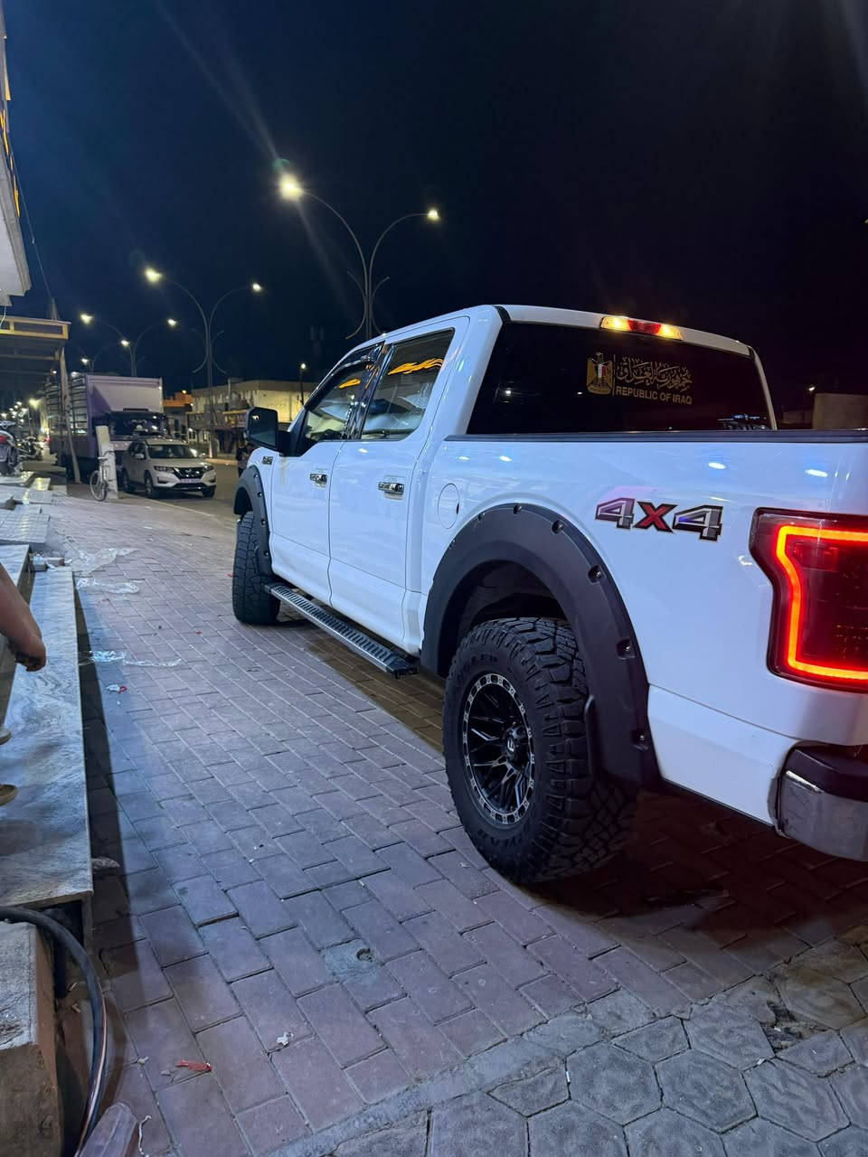 للبيع او مراوس بيكم فورد f150 موديل 2017 محرك 8 سلندر بانزين وغاز  رقم اربيل سياره جاهزه ونصبتها كلش حلوه ومحدث شباك وبك لايت + لايت امامي 2020 مثل ماموضح بالصور وايضا صوره لضربه موجوده بالصور السعر220$ وبيها مجال للشراي للتواصل ***********
