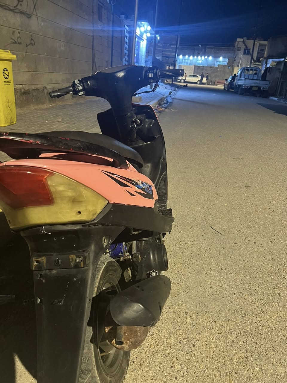 السلام عليكم ماكس عدله للبيع السعر ٤٢٥ بيه مجال قليل حك الجيه مكاني البصره القبله الاربعه تالاف  رقمي واتساب *********** رقمي شريحه ***********
