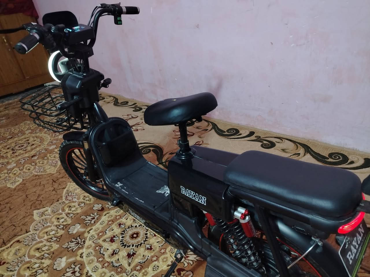 السـلام عـليگم
بـاسكل شـحن للـبيع 
نـضيف صارلي 4اشهر من اشتريته
گلشي مامبدل بي 
الشحن يگفيك يوم كامل
السـعر قيم واذا عجبني ابيعه الـگ
مراسله ؏ الواتساب..؛: ***********
