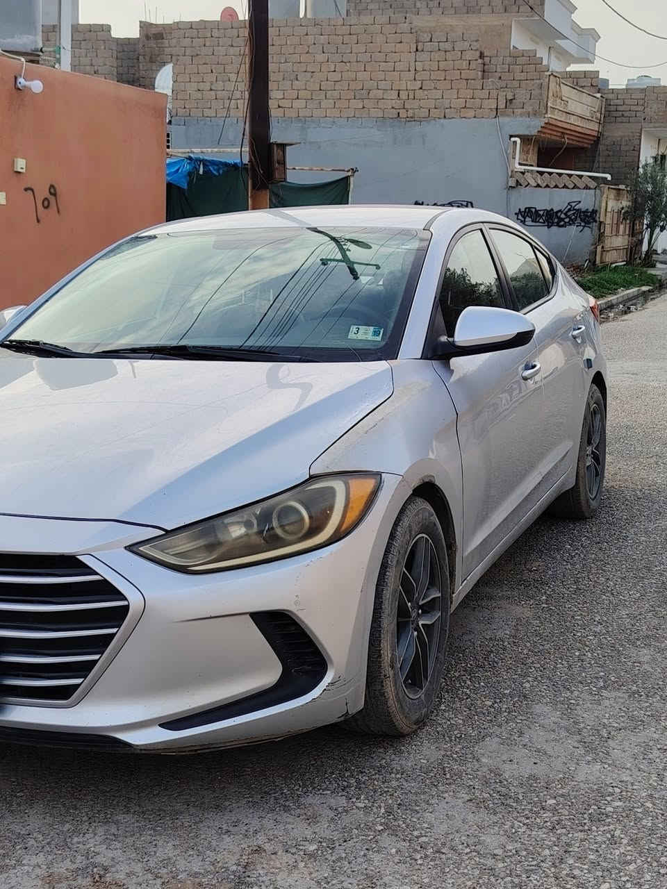 السلام عليكم
#هونداي النترا 2017 محرك 20 دوش  
 #محـرك  كيـر  تبريـد  تدفئـة شـرط
تحويل ثاني يوم
#الموصفات نص فول ويل كب كروم حساسات خلفيه 
وضعيات قيادة (سبورت ايكو نرمل)  مانع انزلاق (كوبون بانزين) #الضرر جاملغ امامي جهة السائق
للستفسار اتصل ***********
