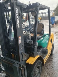 كوماتسو • ٢.٥ طن • ٢٠٠٨