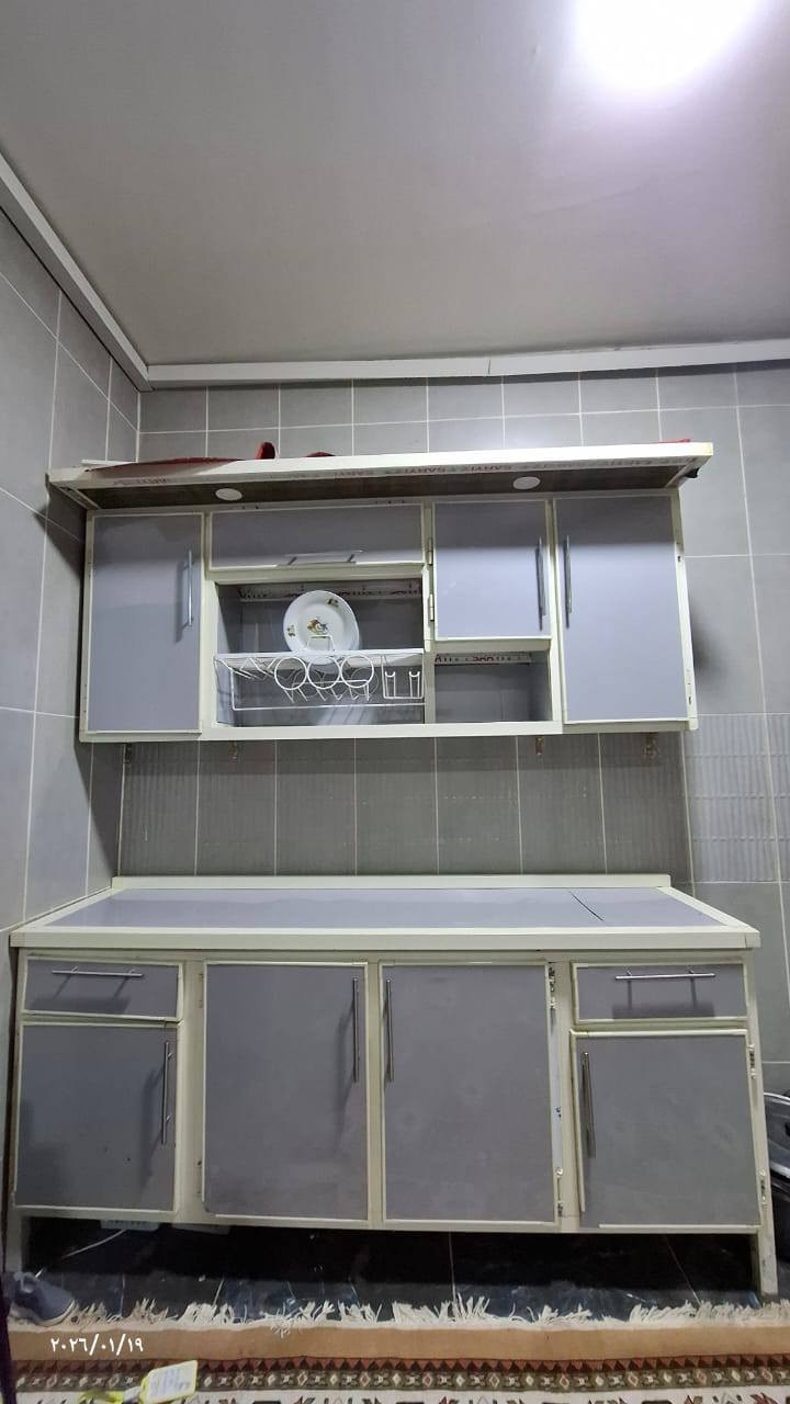 كاونتر مستعمل نظيف لبيع
رقم الهاتف  ***********
