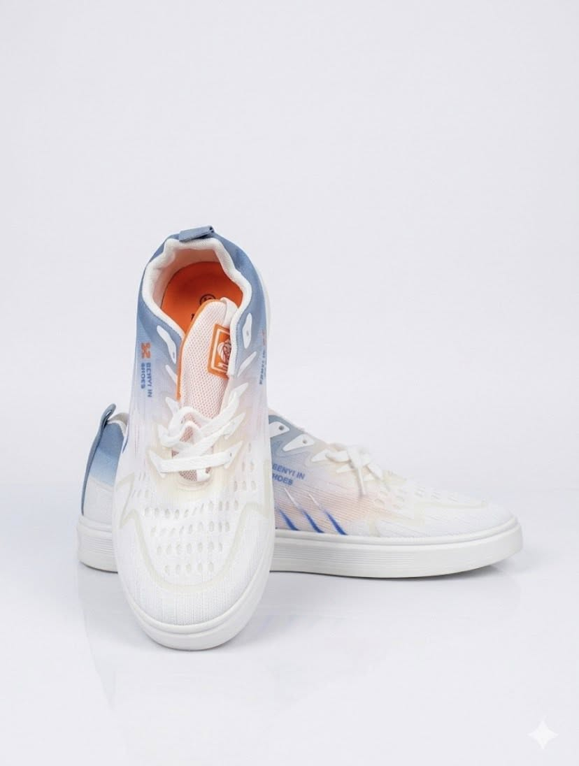 سلام عليكم احذية ماركة وخفيفة كل قطعه ٨وقطعتين ١٥ للحجز الاتصال على الرقم ***********
