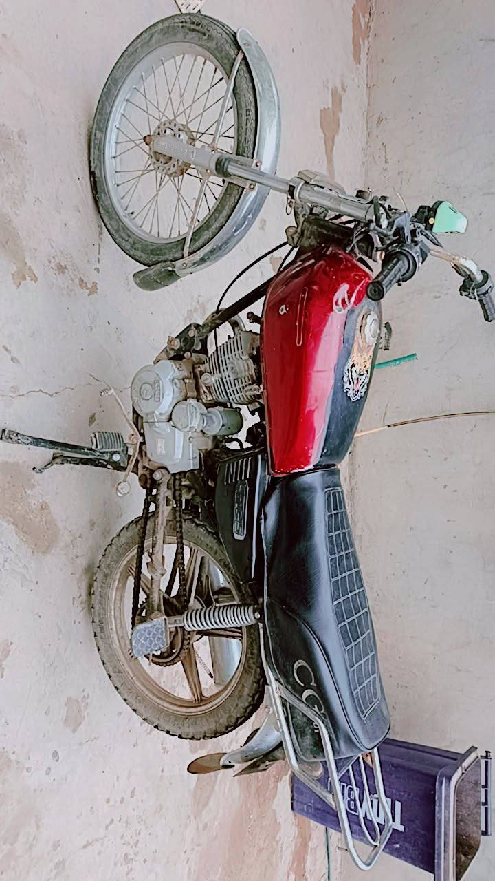 سلام عليكم  دراجة البيع مديل 17 كاملةسعر خاص مكان ديالى دلي عباس وهذه رقمي ‏‪***********‬‏‏
