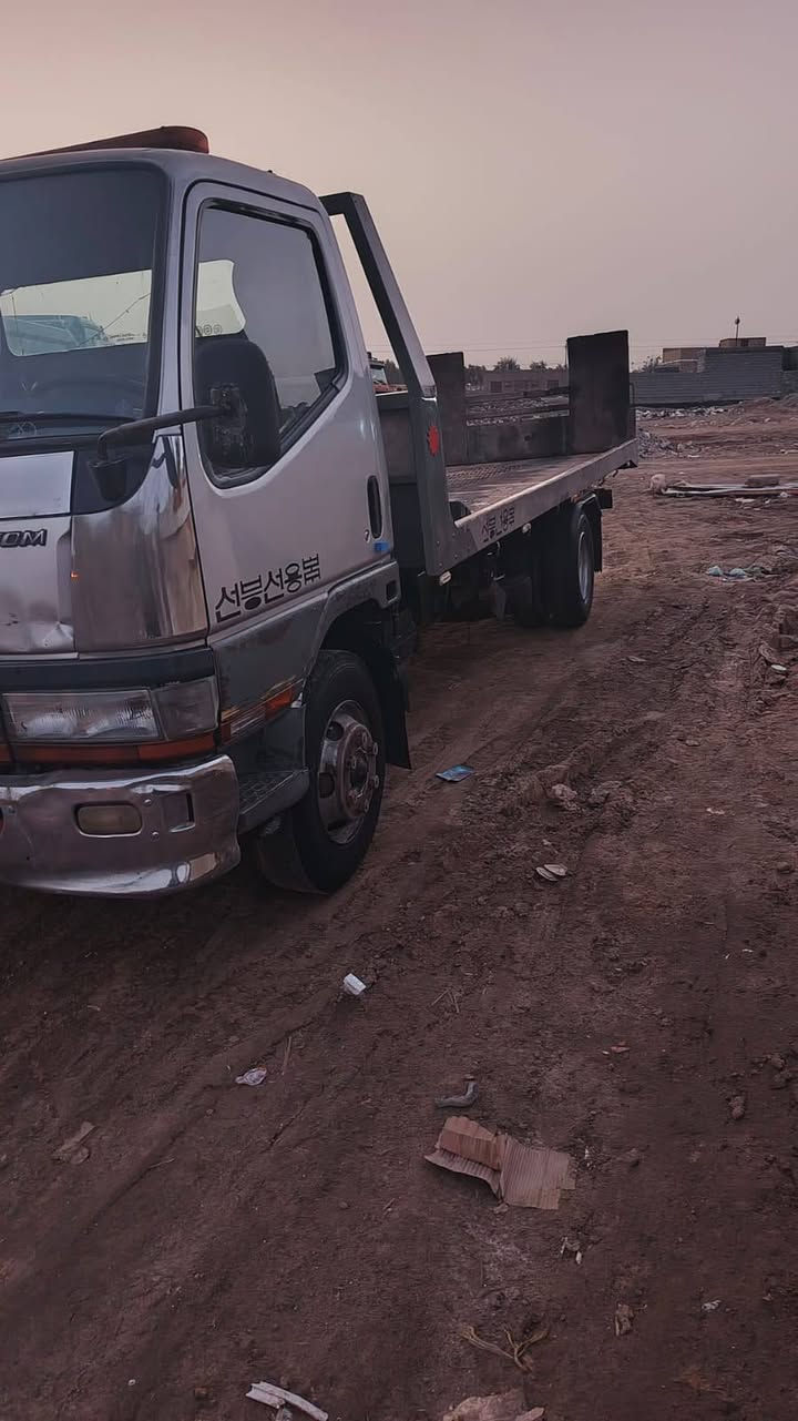 كرين صطحه للبيع موديل 1997
سنويتها ل 27 مكينه سوبر 7كير ***********
