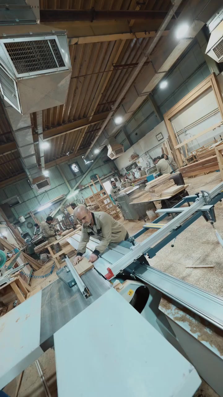 وحدة النجارة في العتبة الكاظمية المقدسة أيادٍ تنسج الإبداع وتصنّع من الخشب ذاكرة تبقى على مرّ الأجيال.

⏳الثلاثاء ٢٨ شَهرِ شَعْبانَ المُعَظّم ١٤٤٧ هـ ١٧\٢\٢٠٢٦م
📡 #اعلام_العتبة_الكاظمية_المقدسة
🏴 #العتبة_الكاظمية_المقدسة

تابعونا عبر منصات التواصل الاجتماعي من خلال الرابط التالي:
https://aljawadain.iq/channel/aljawadain-channel


**إذا كنت صاحب هذا الإعلان وتريد حذفه لأي سبب، رجاءا أرسل رسالة إلى الدعم الفني**